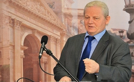 Tarl�s Istv�n f�polg�rmester